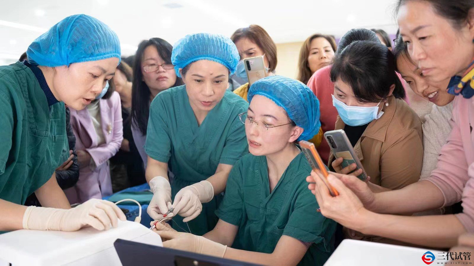 四川省妇幼保健院：护航好“孕”之路 为促进人口长期均衡发展助力(图2)